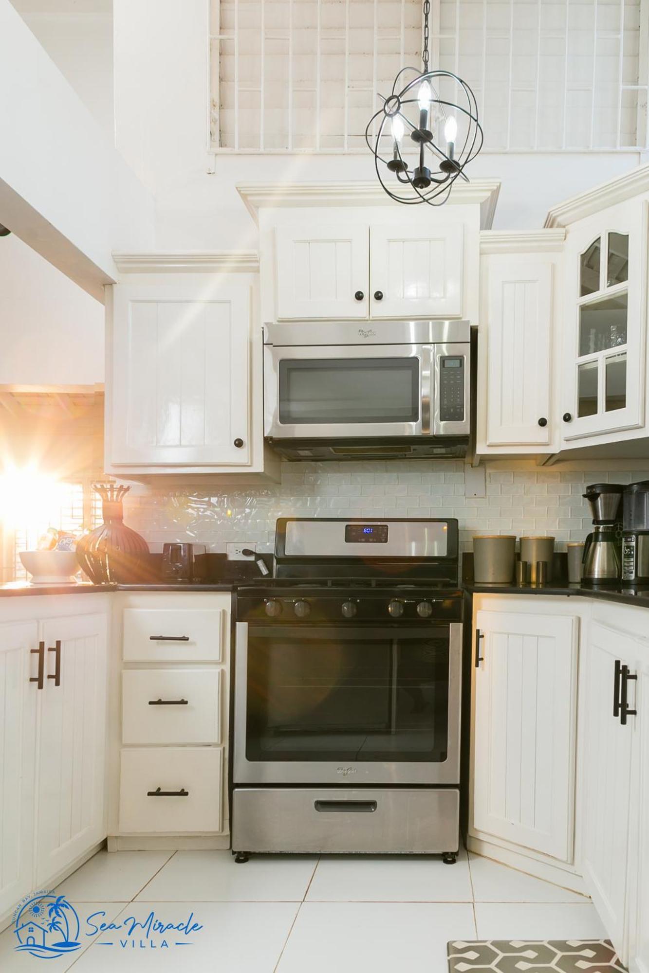 Sea Miracle Villa/Beach Cottage Silver Sands エクステリア 写真